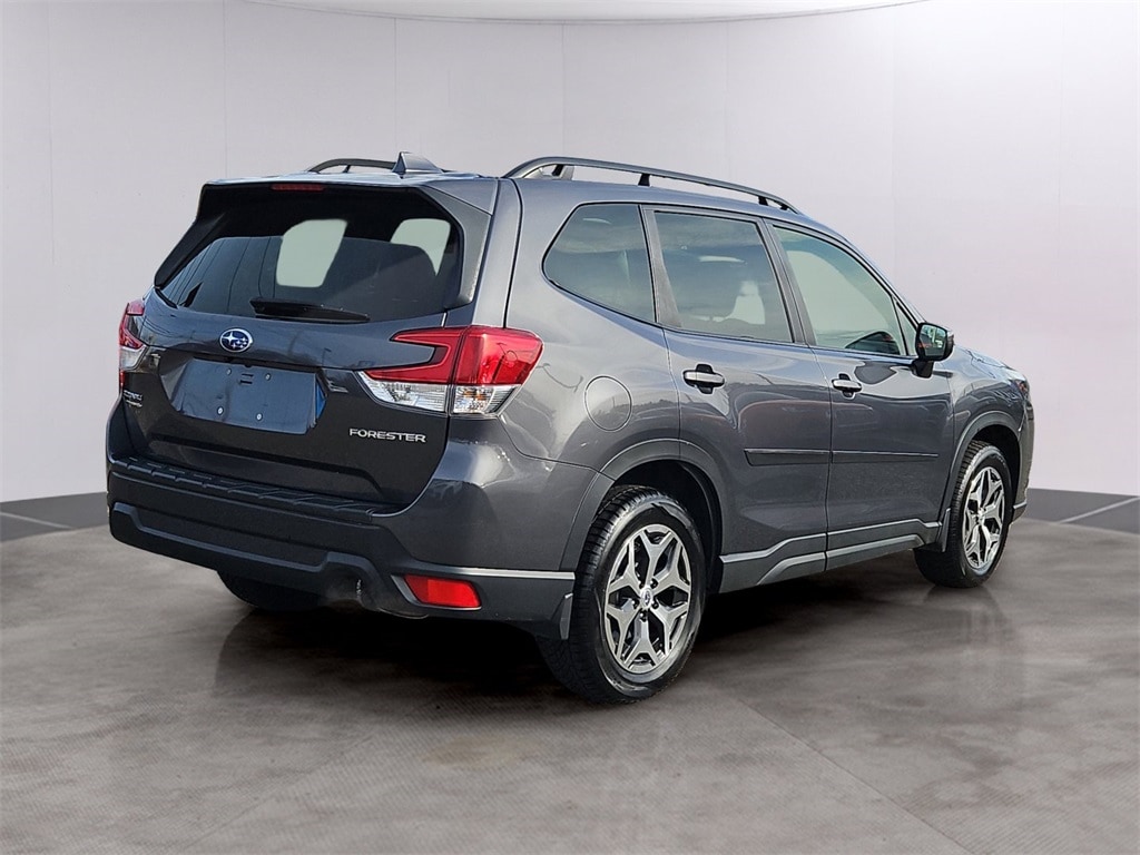 Used 2022 Subaru Forester Premium SUV