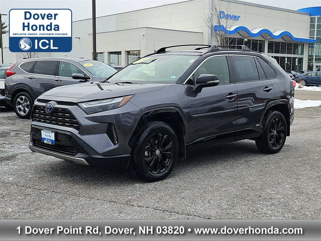 2024 Toyota RAV4 XSE's photo