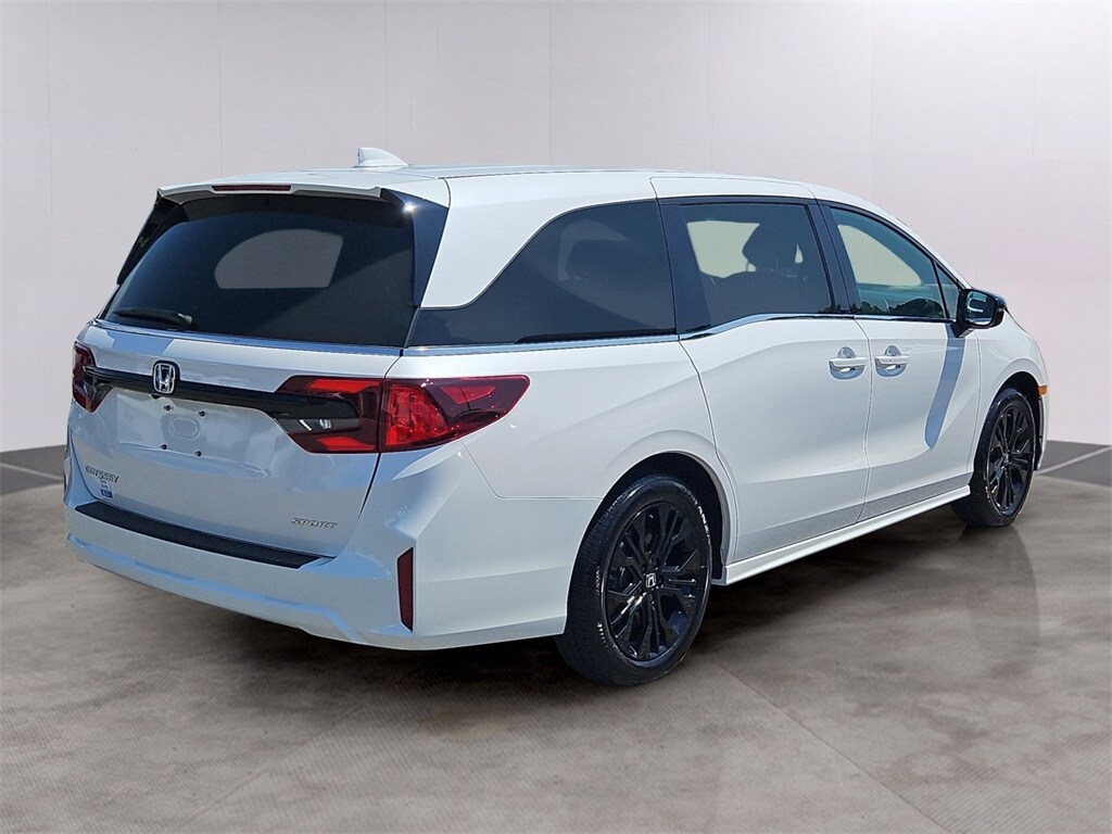 2025 Honda Odyssey photo 4
