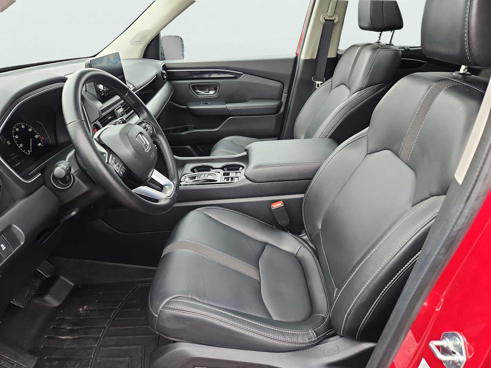 2025 Honda Pilot Touring - Photo 35
