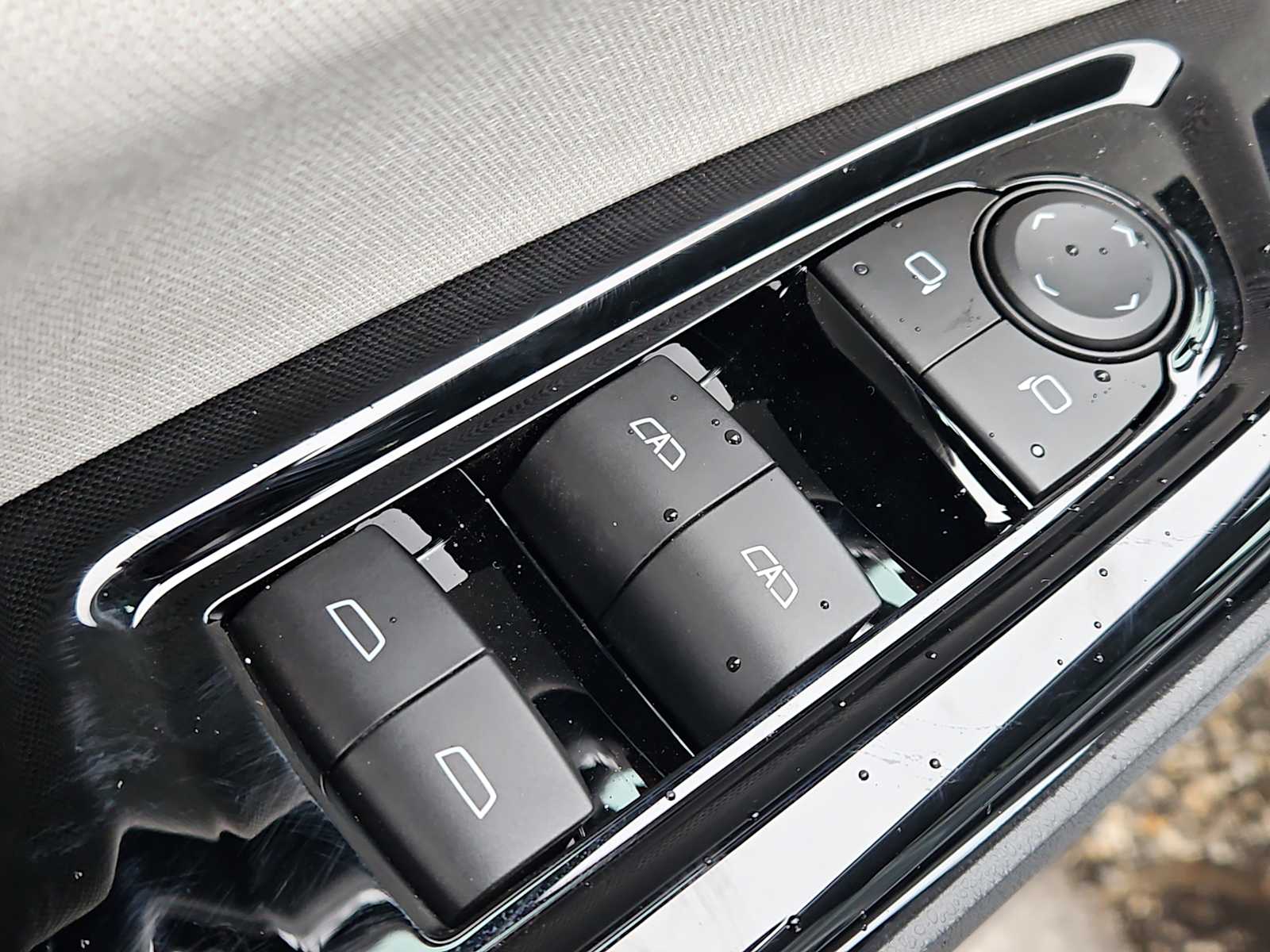 2026 Honda Prologue EX - Photo 17