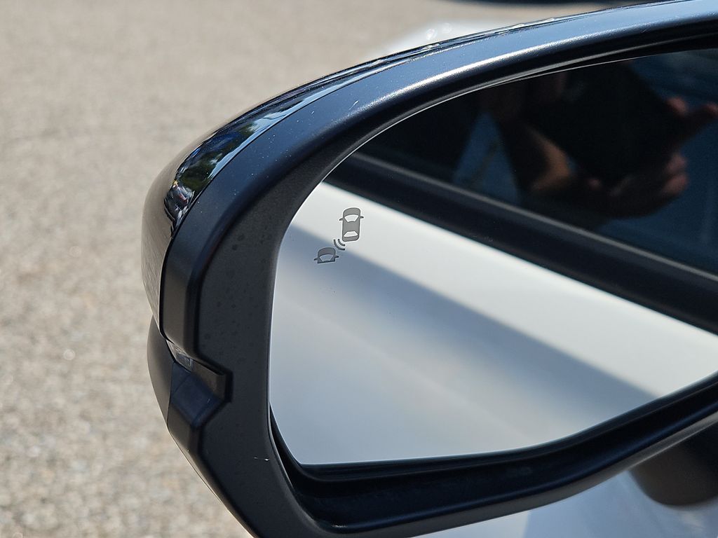 2025 Honda HR-V Sport - Photo 19