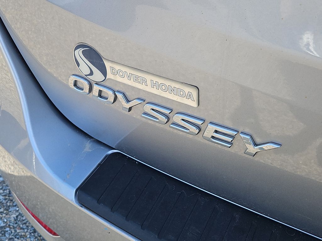 2023 Honda Odyssey EX-L - Photo 12
