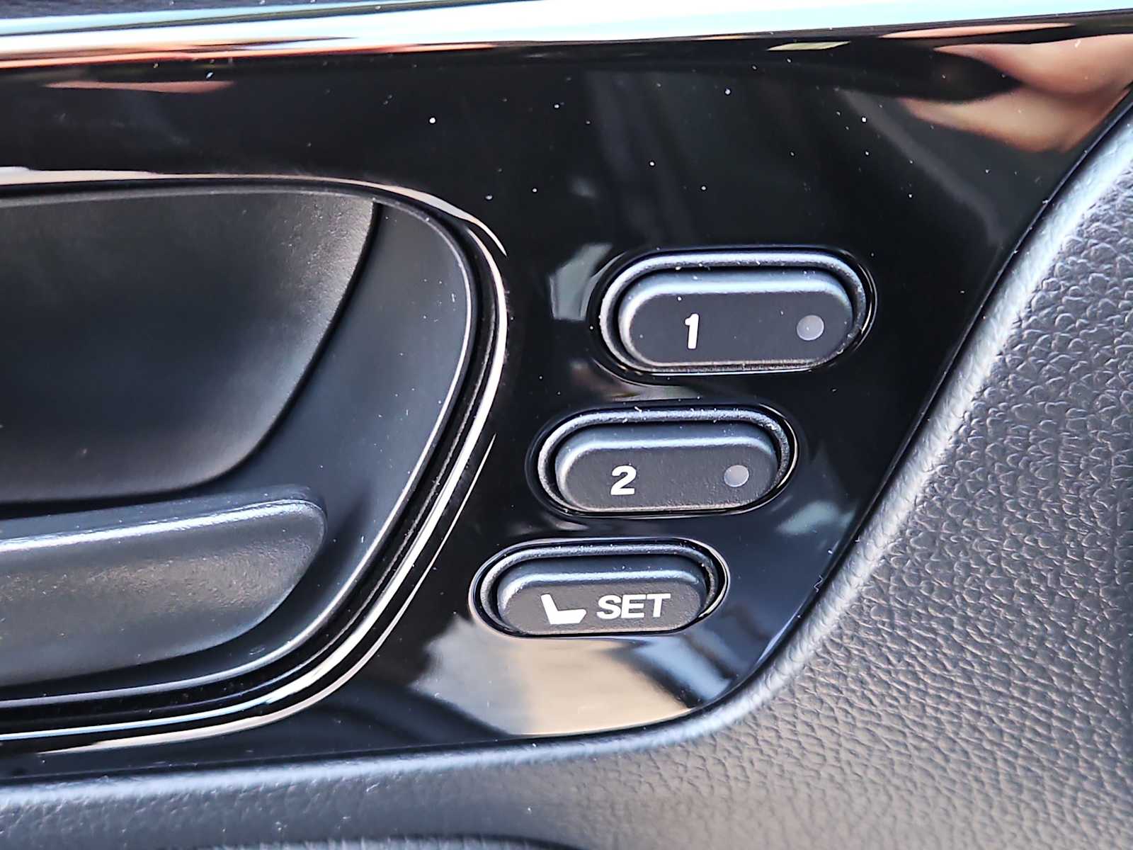 2026 Honda Odyssey Touring - Photo 17