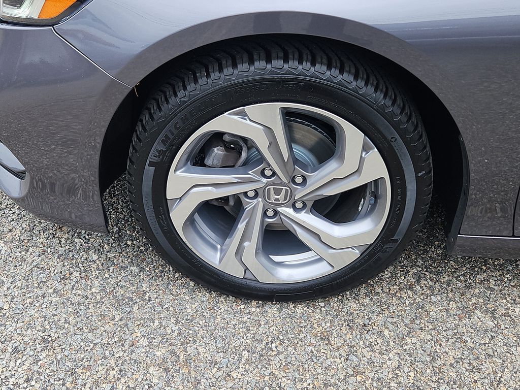 2020 Honda Accord EX-L - Photo 7