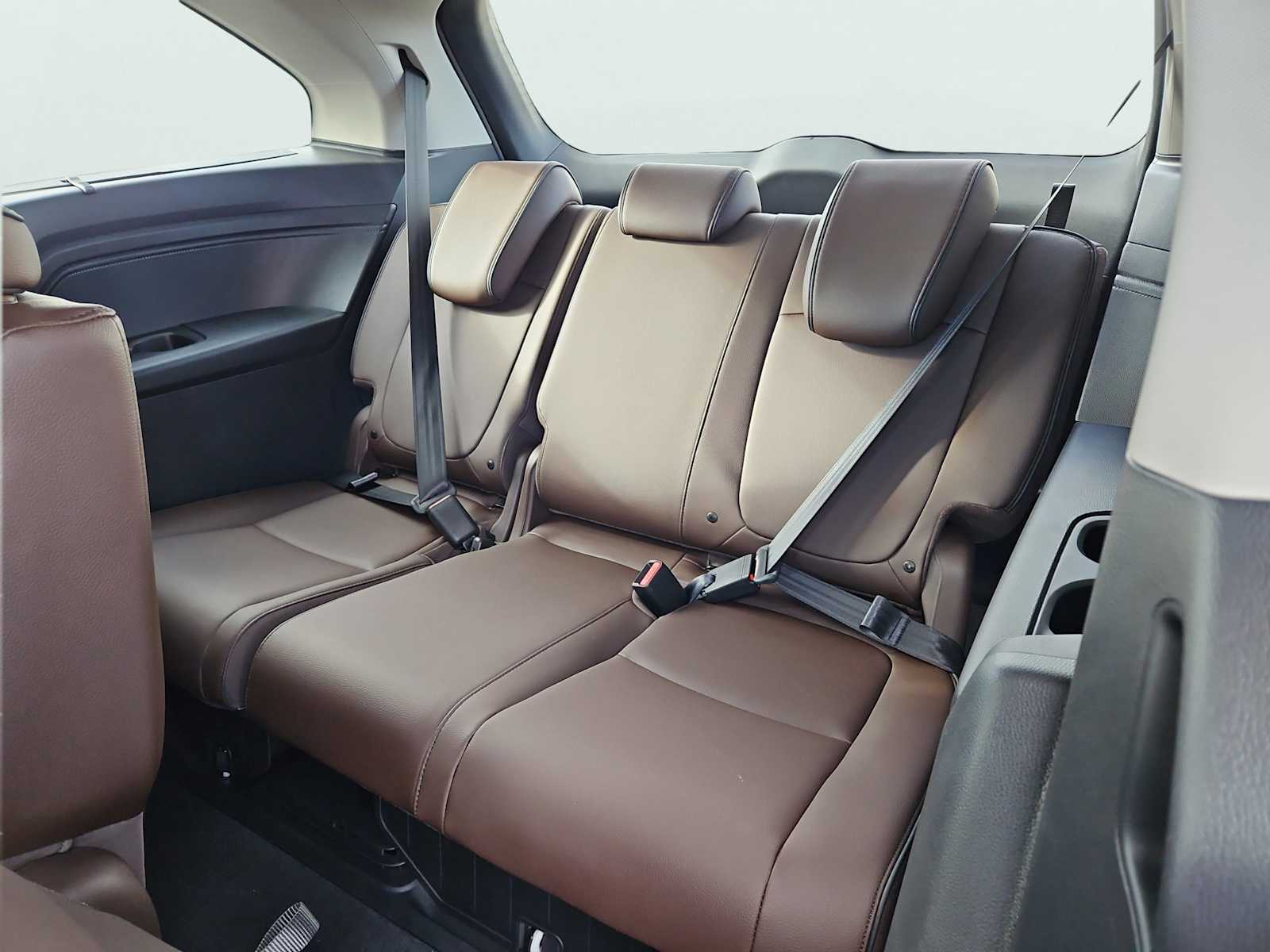 2026 Honda Odyssey Touring - Photo 24