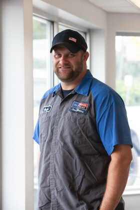 Staff member Jason from ead926abe3ab