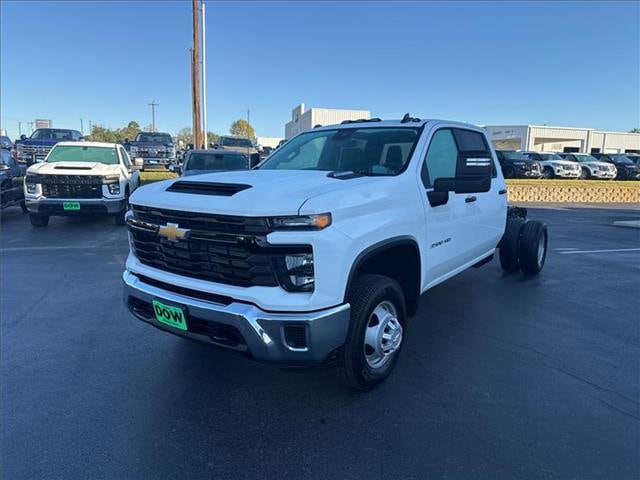 2024 Chevrolet Silverado 3500HD Work Truck's photo