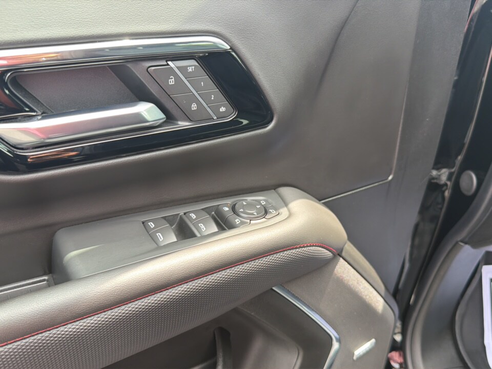2026 Chevrolet Tahoe RST - Photo 18