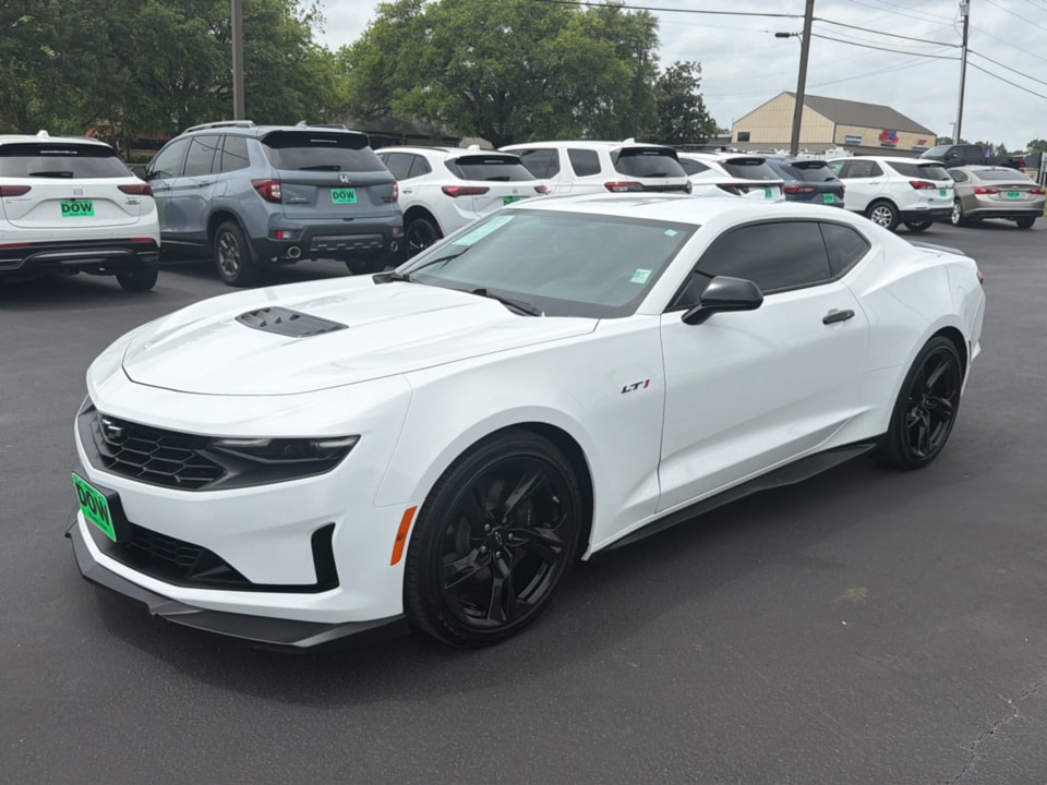 2021 Chevrolet Camaro 6.2 LT1's photo