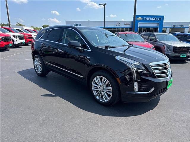 2017 Cadillac XT5 Premium Luxury photo 2