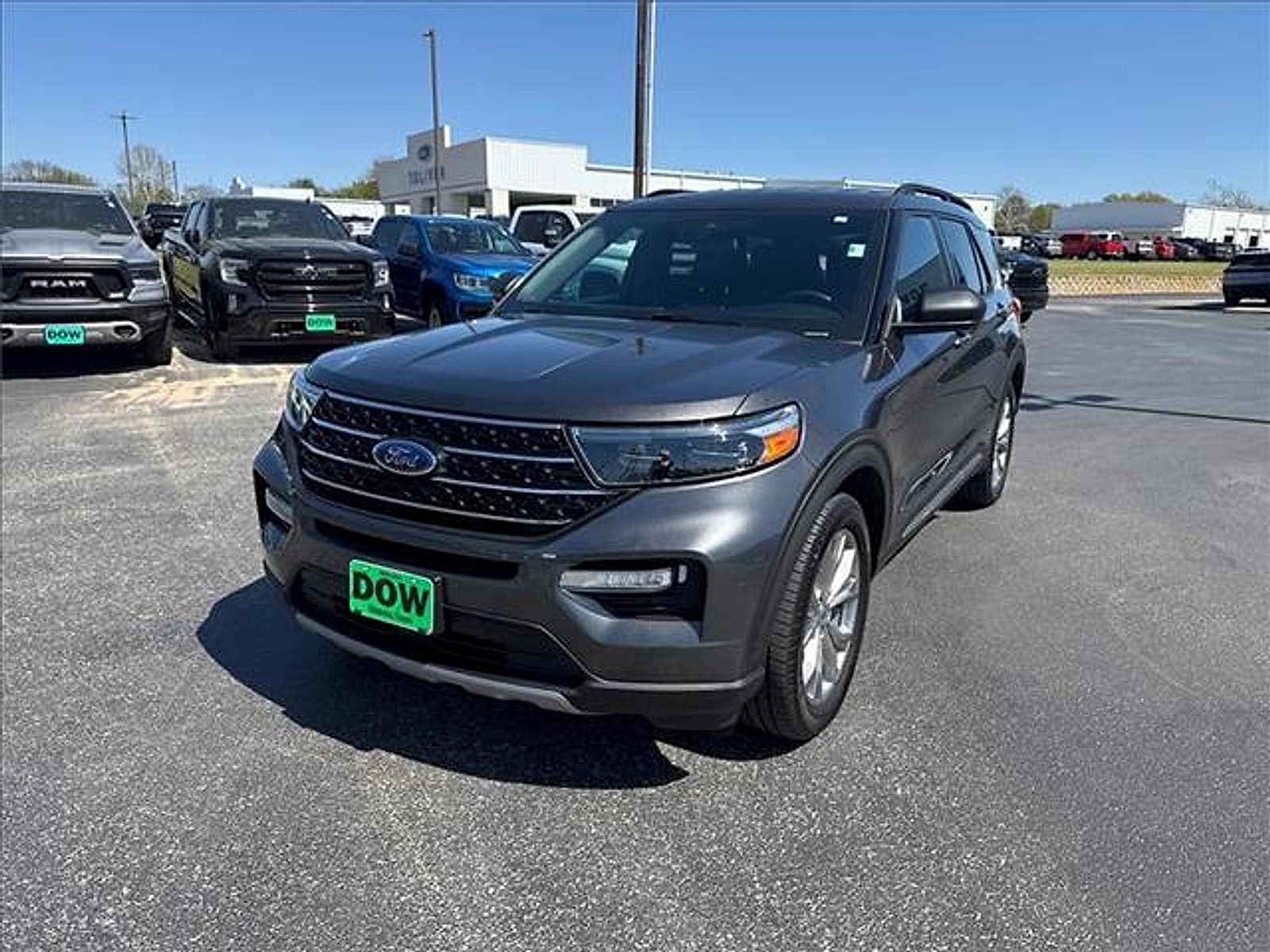2020 Ford Explorer XLT RWD's photo