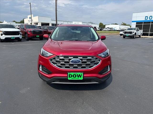 2022 Ford Edge SEL photo 3