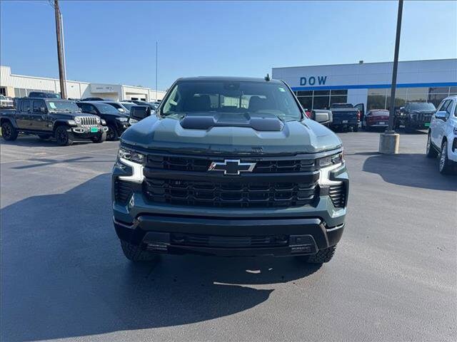 2025 Chevrolet Silverado 1500 LT Trail Boss photo 3