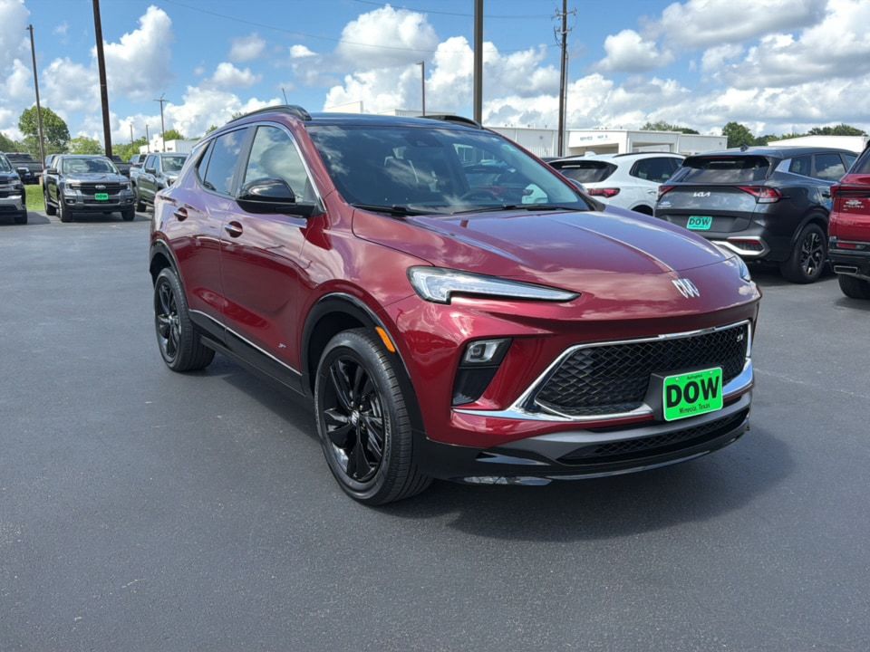 2025 Buick Encore GX Sport Touring's photo
