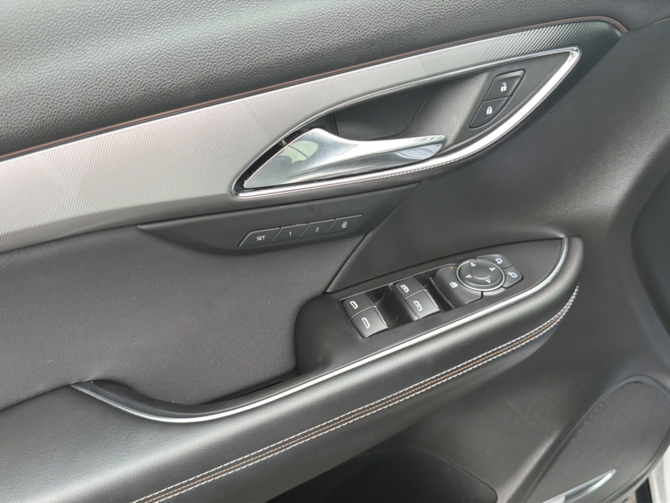 2025 Buick Envision Sport Touring - Photo 16