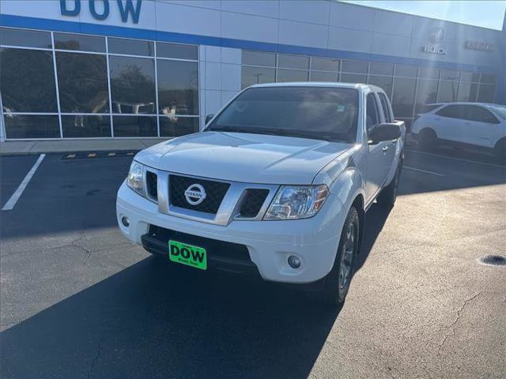 Used 2021 Nissan Frontier SV