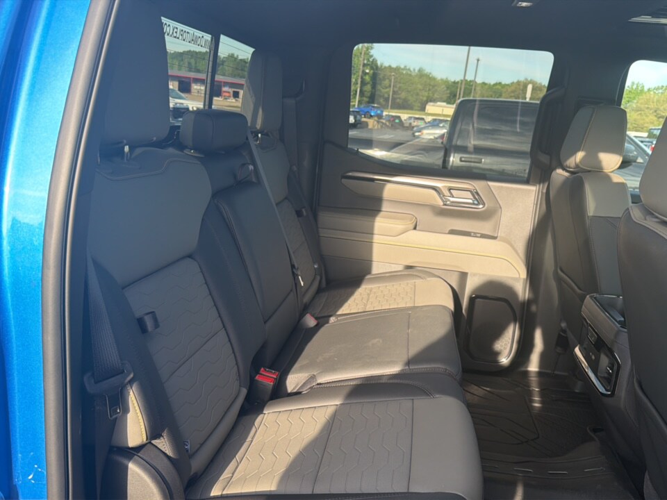 2026 Chevrolet Silverado 1500 ZR2 - Photo 12