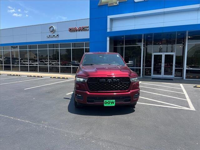 2025 Ram 1500 Tradesman photo 2