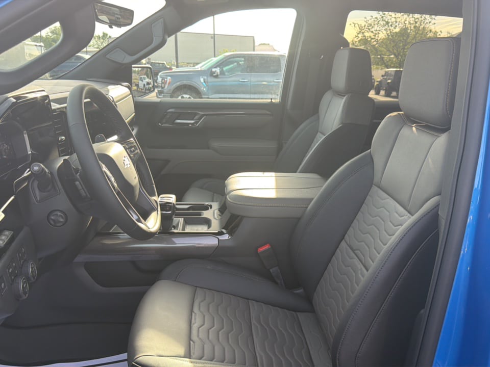 2026 Chevrolet Silverado 1500 ZR2 - Photo 17