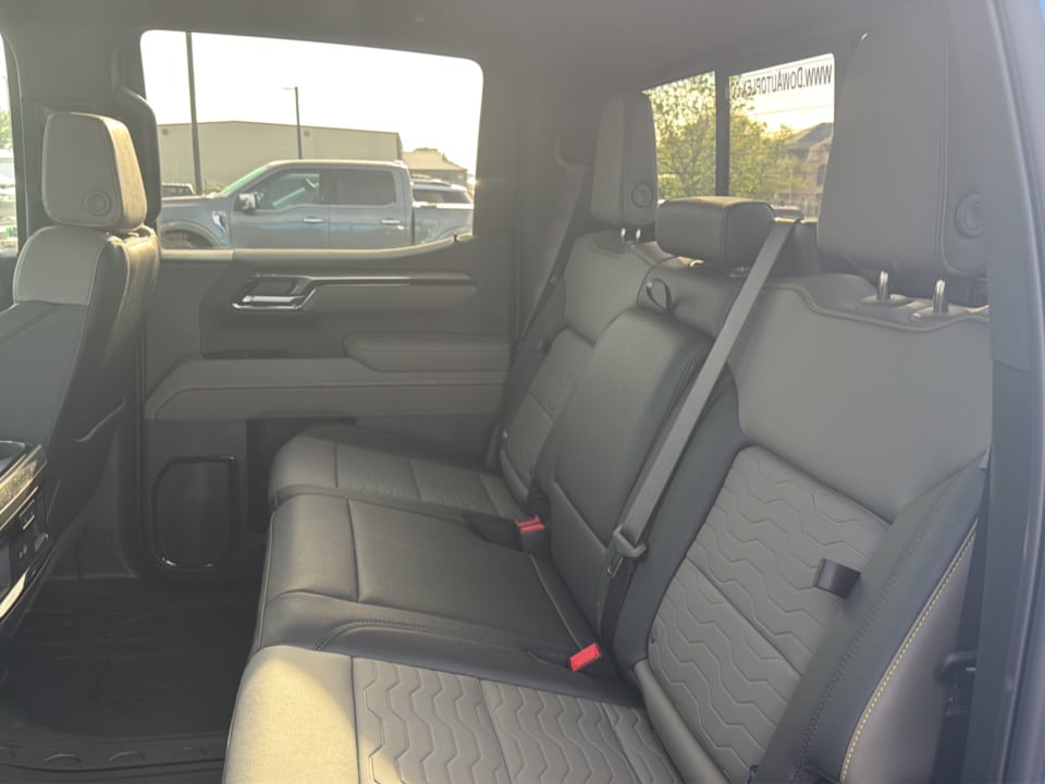 2026 Chevrolet Silverado 1500 ZR2 - Photo 13