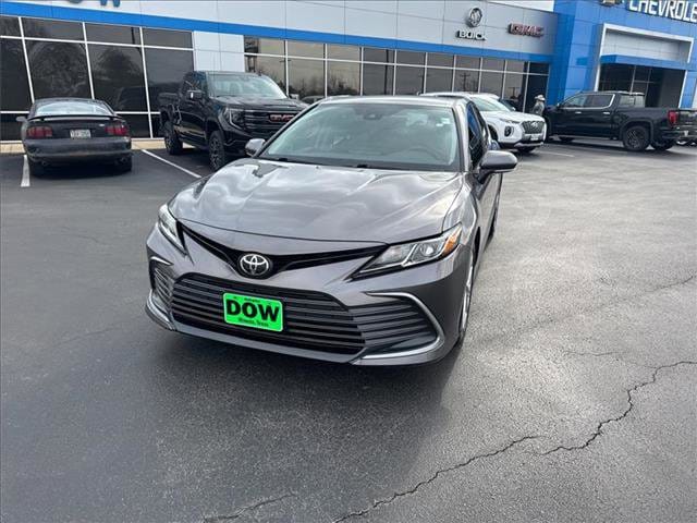 Used 2021 Toyota Camry LE with VIN 4T1R11AK2MU597186 for sale in Mineola, TX