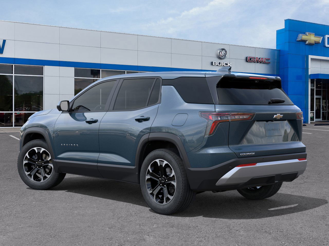 2026 Chevrolet Equinox LT photo 2