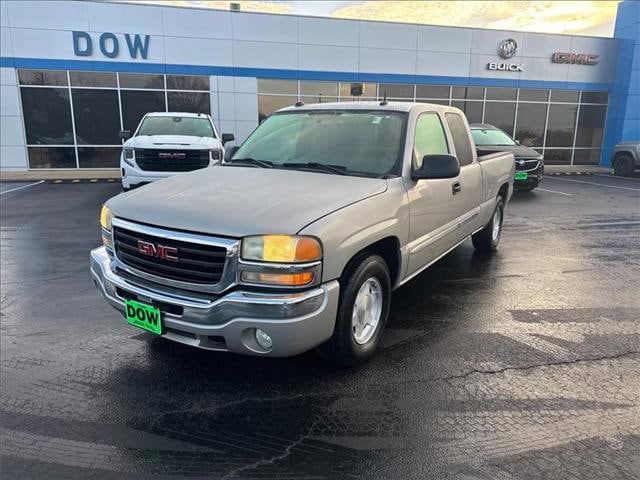 2004 GMC Sierra 1500 SLE's photo