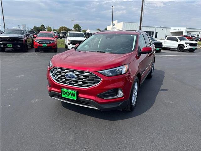 2022 Ford Edge SEL photo 2