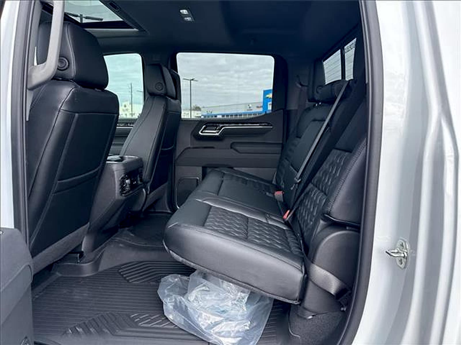 2026 Chevrolet Silverado 1500 RST - Photo 15