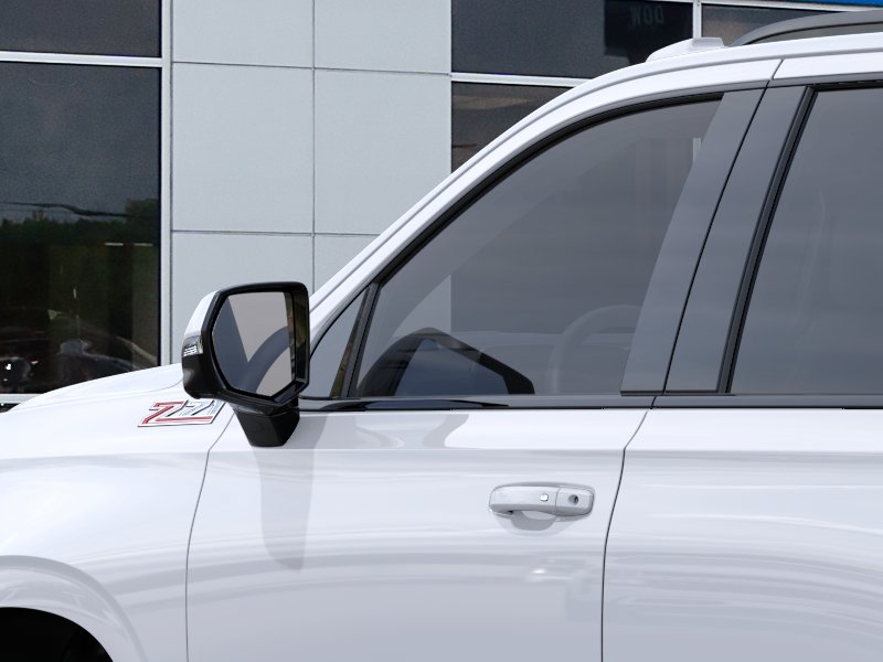 2026 Chevrolet Tahoe Z71 - Photo 11