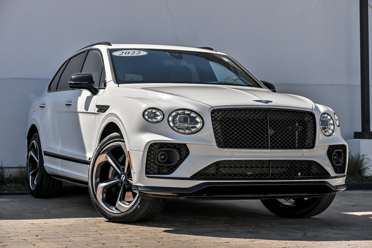 2022 Bentley Bentayga S's photo