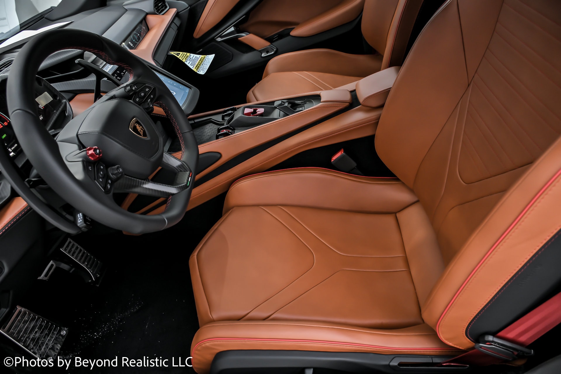 2026 Lamborghini Revuelto Base - Photo 22