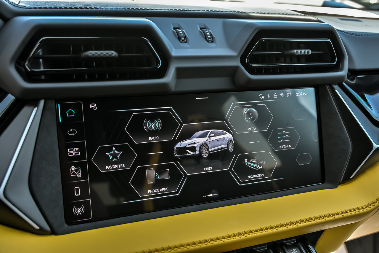 2026 Lamborghini Urus SE - Photo 35