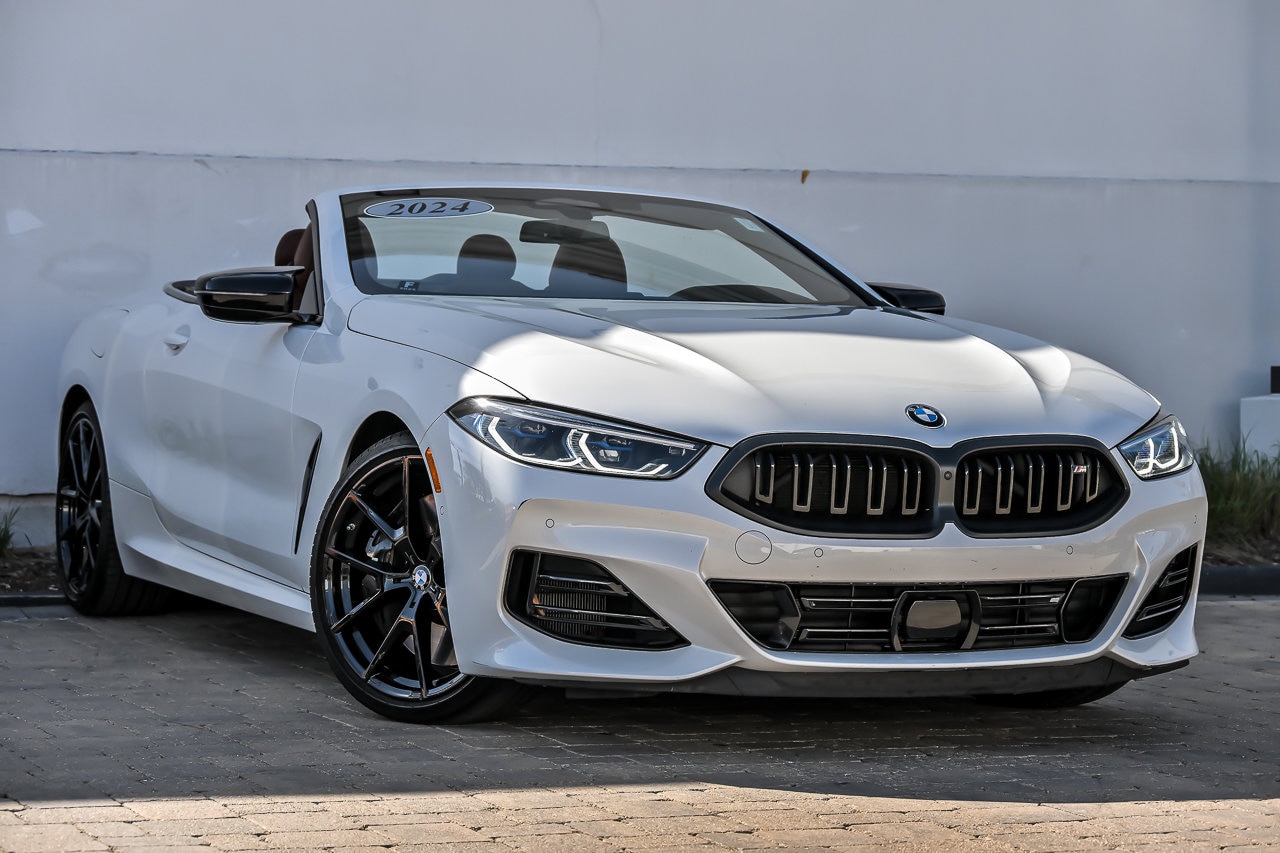 2024 BMW 8 Series M850i xDrive Convertible's photo