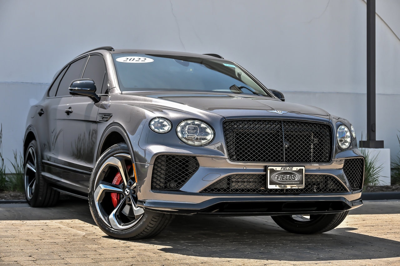2022 Bentley Bentayga S's photo