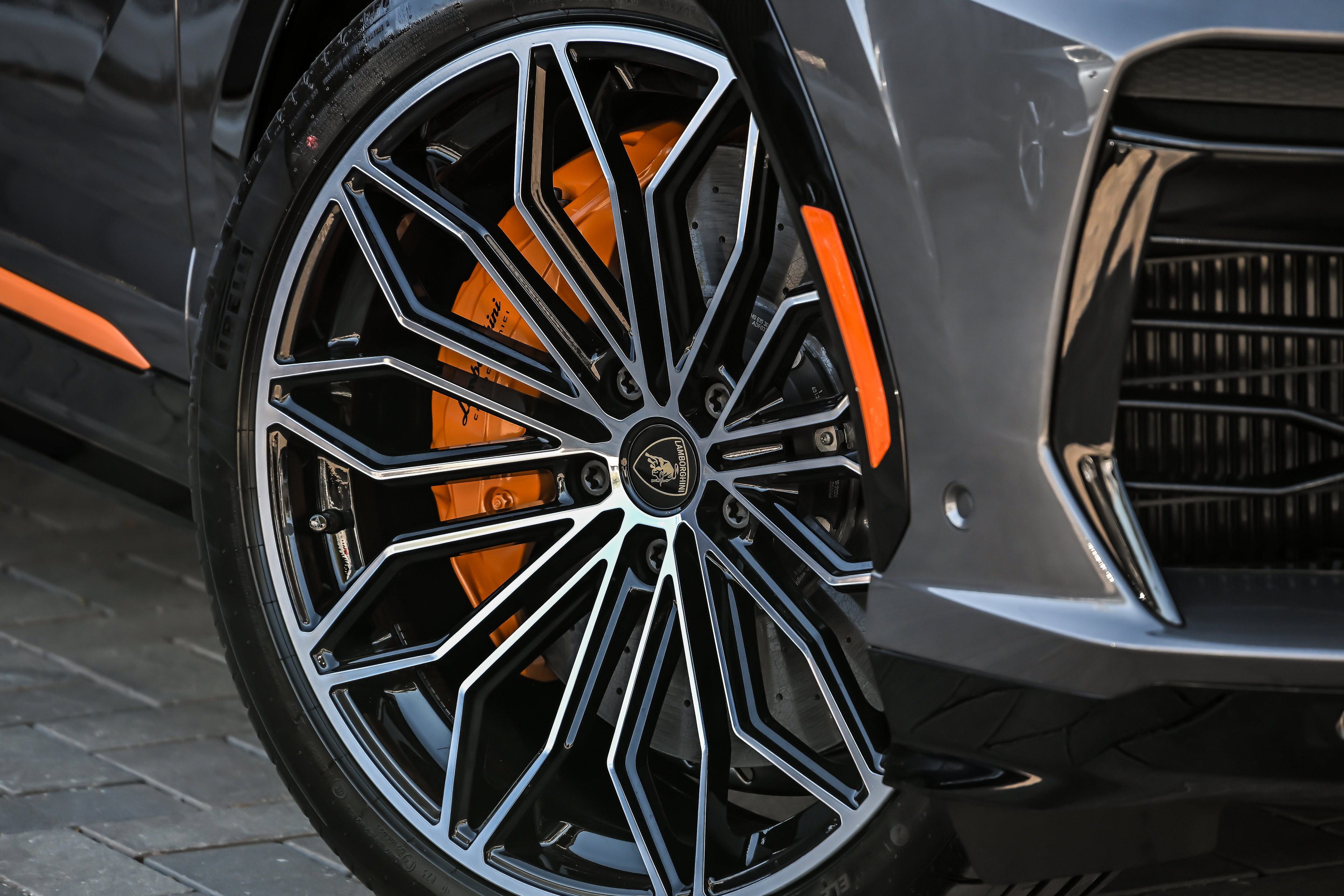 New 2026 Lamborghini Urus SE SE AWD
