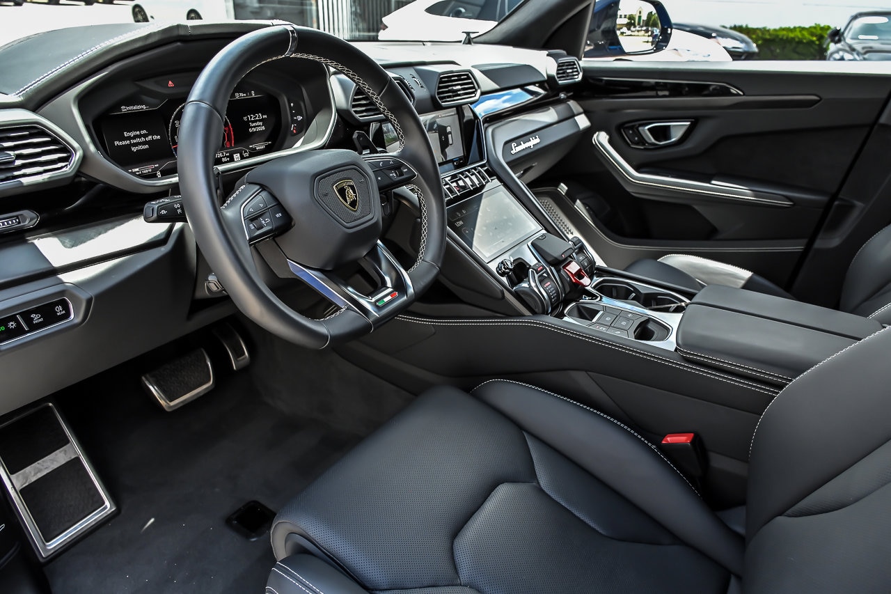 2023 Lamborghini Urus S - Photo 20