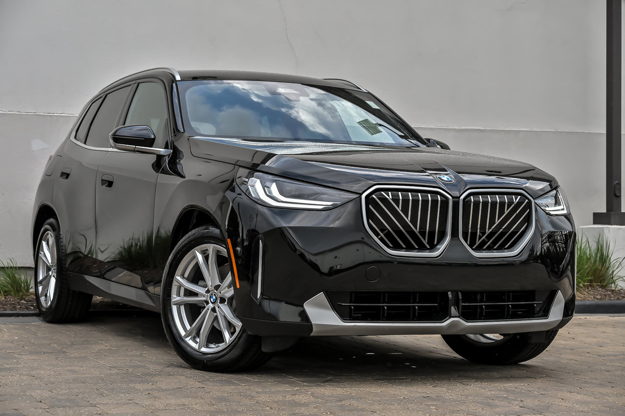 2025 BMW X3 30 XDRIVE's photo