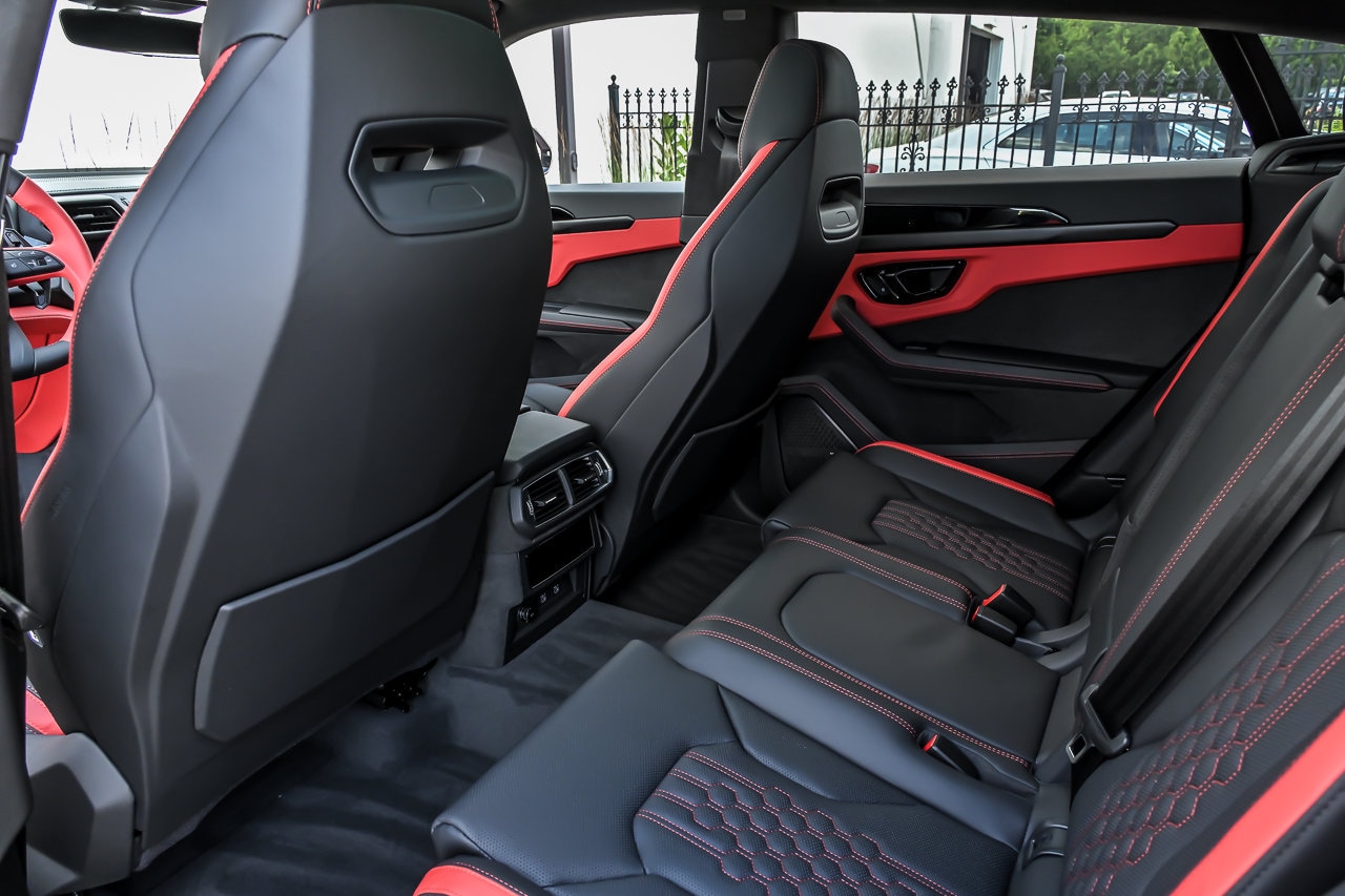 2026 Lamborghini Urus SE - Photo 24