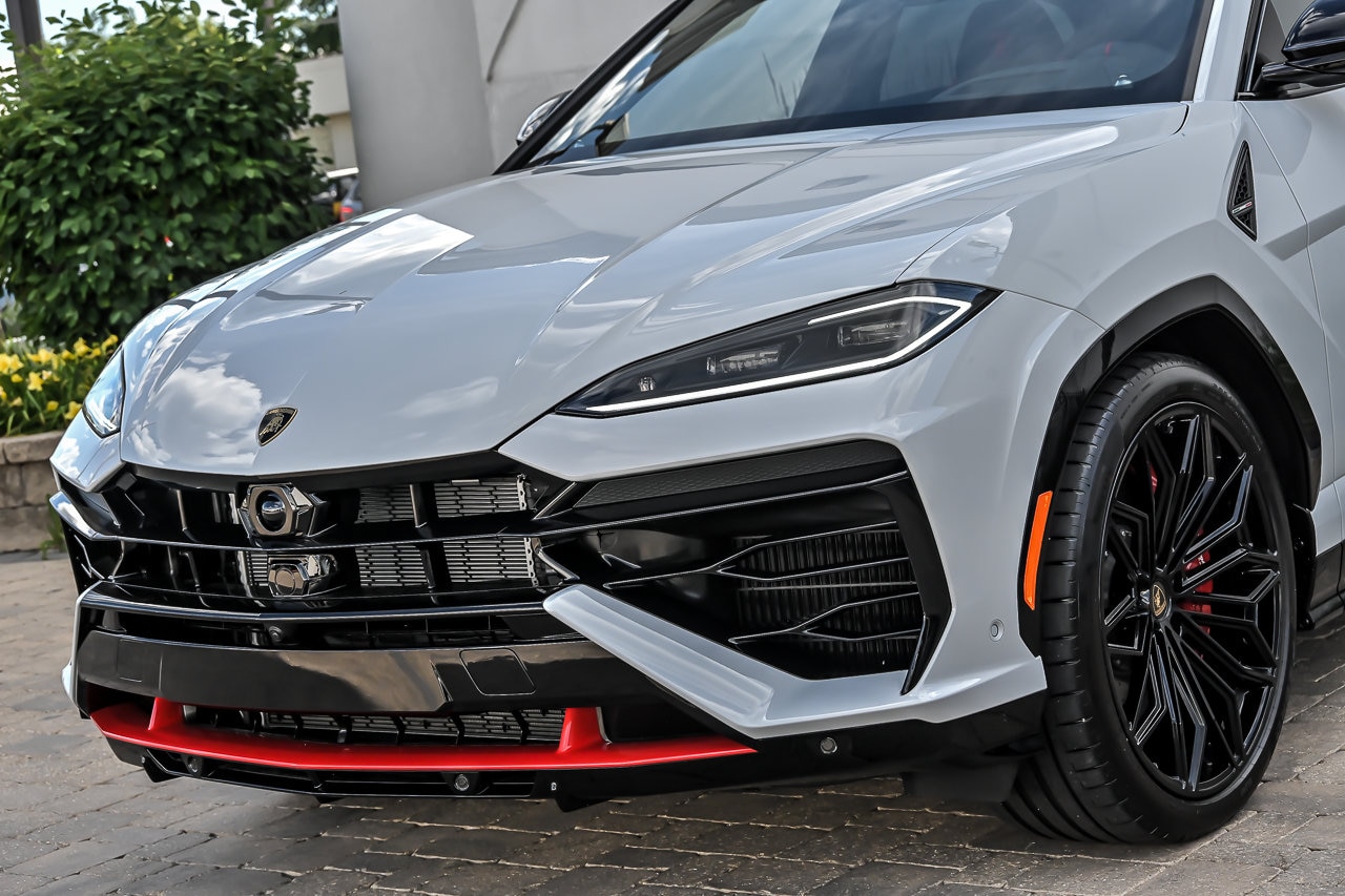 2026 Lamborghini Urus SE - Photo 6