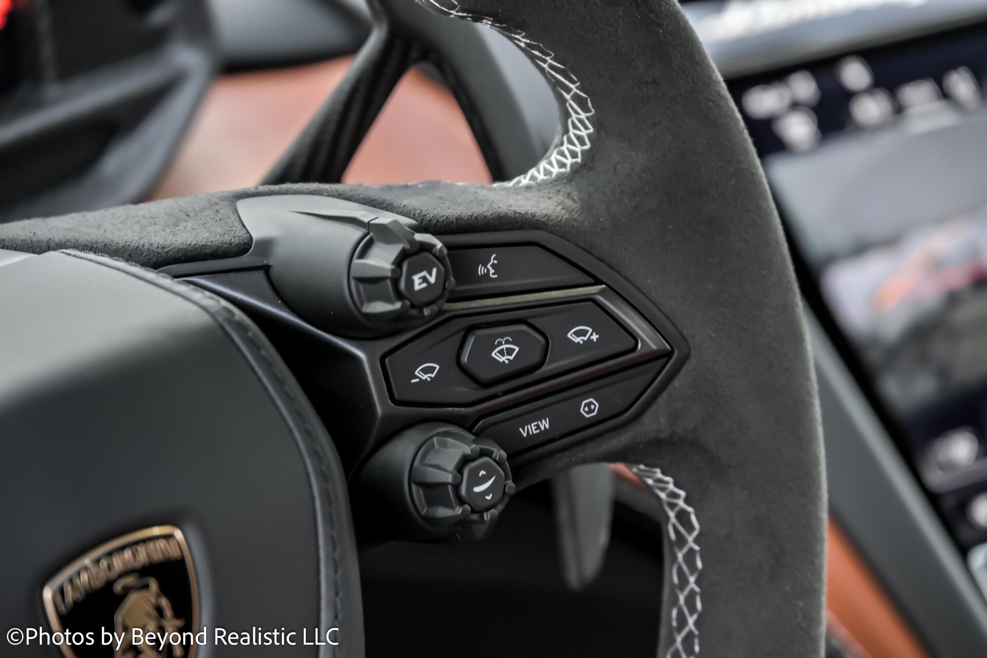 2026 Lamborghini Revuelto Base - Photo 28