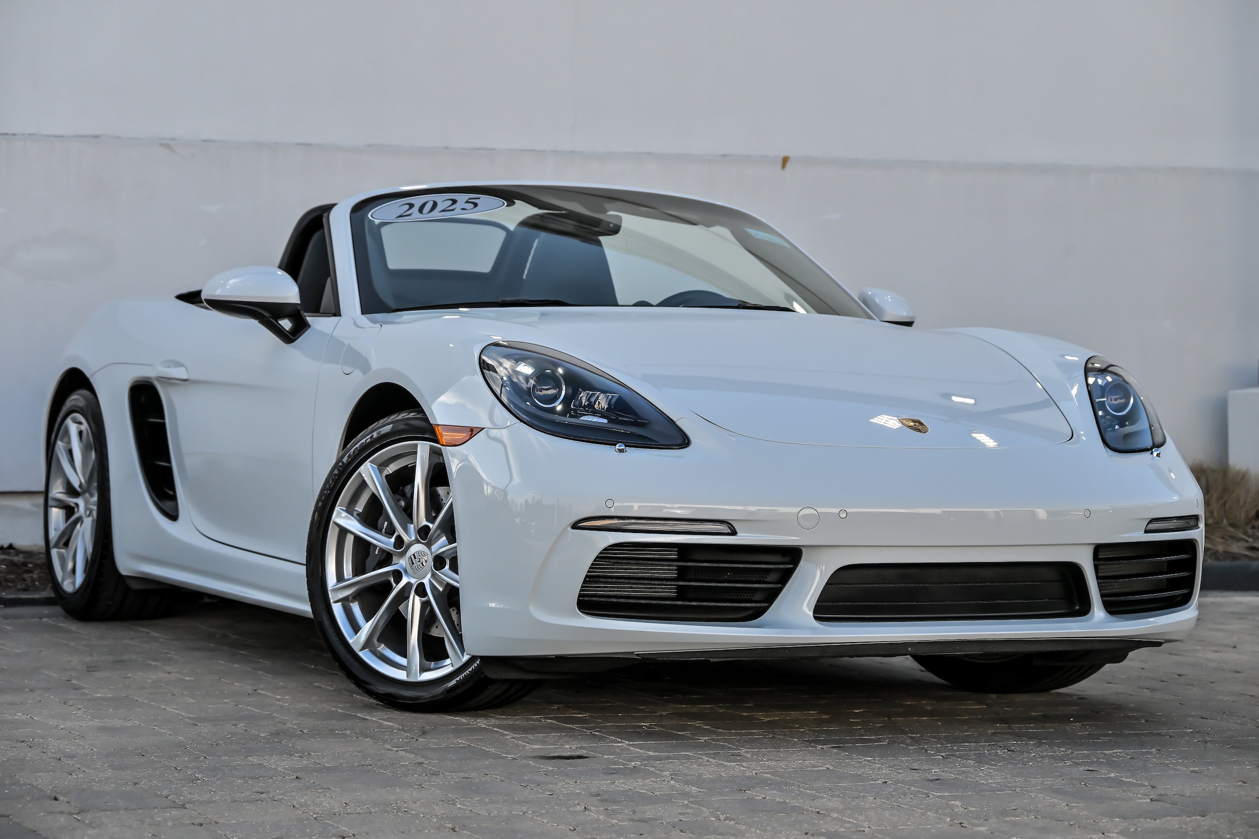 2025 Porsche 718 Base