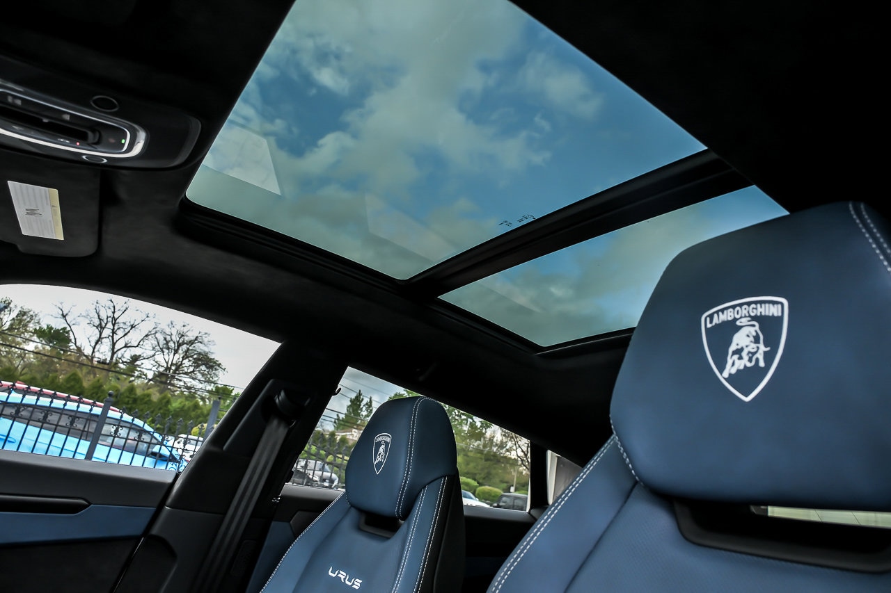 2024 Lamborghini Urus S - Photo 29