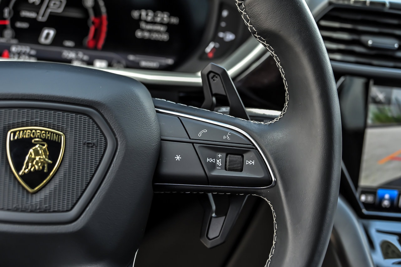 2023 Lamborghini Urus S - Photo 32