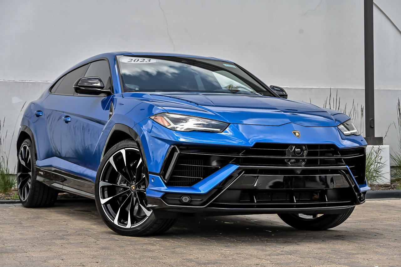 2023 Lamborghini Urus 4.0 V8 S's photo