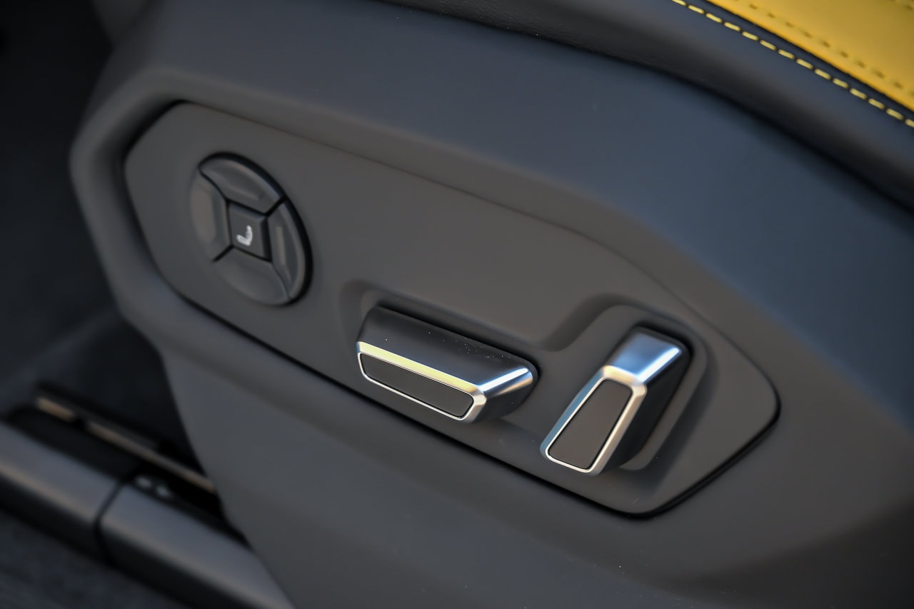 2026 Lamborghini Urus SE - Photo 27