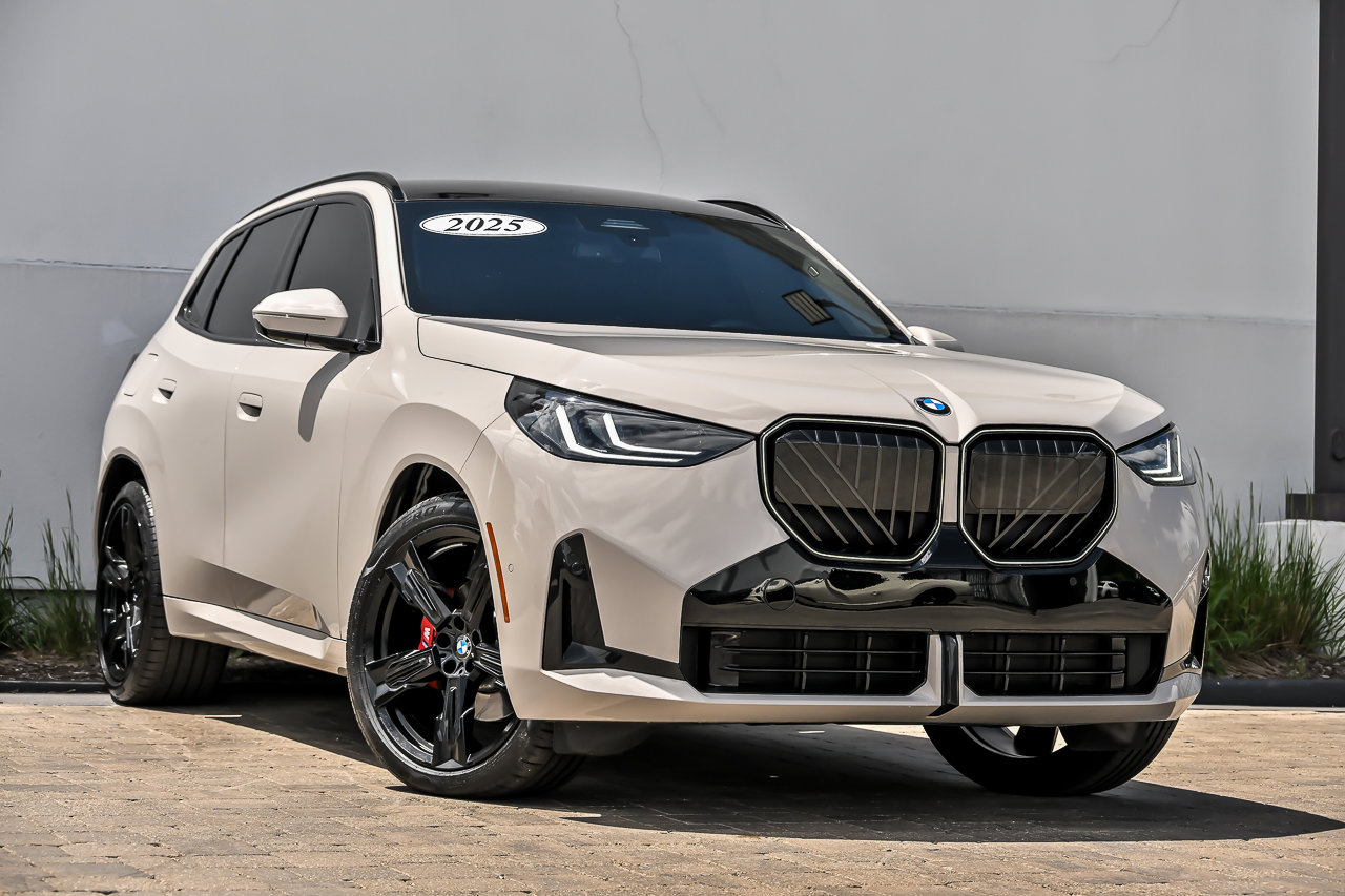 2025 BMW X3 30 XDRIVE's photo