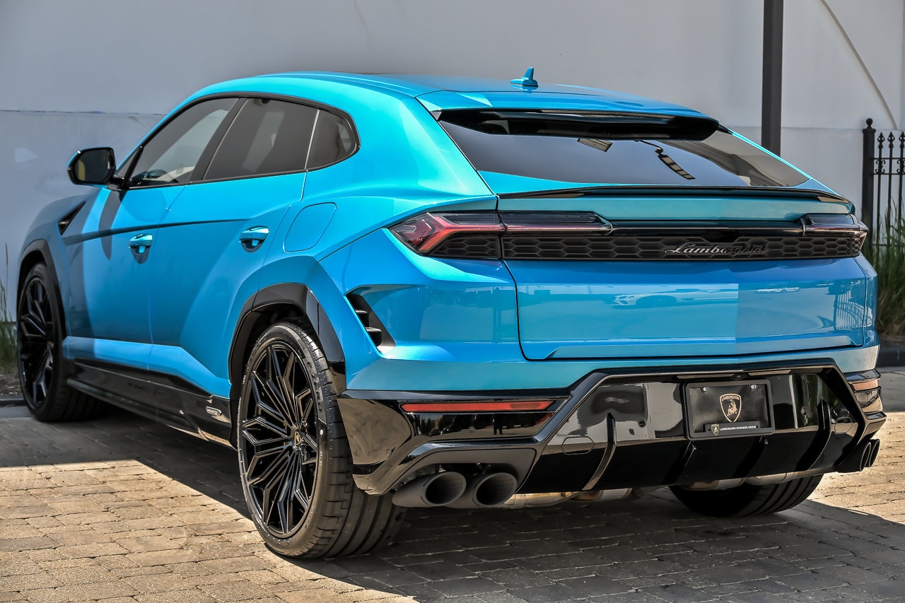 2026 Lamborghini Urus SE - Photo 10