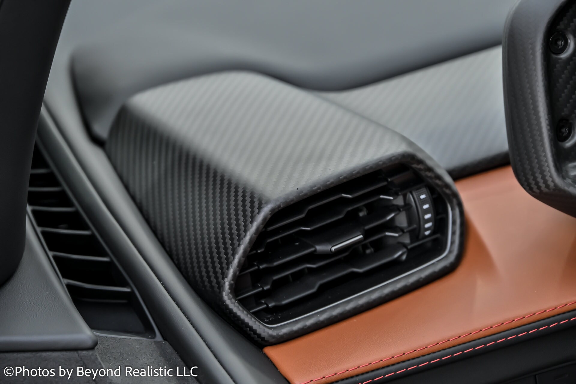 2026 Lamborghini Revuelto Base - Photo 28